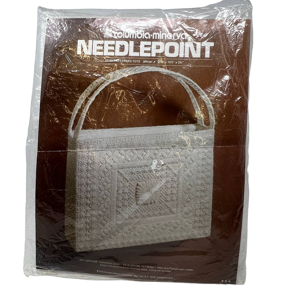 Vintage‎ 1975 Columbia Minerva Needlepoint Irish Patterned White Tote Kit